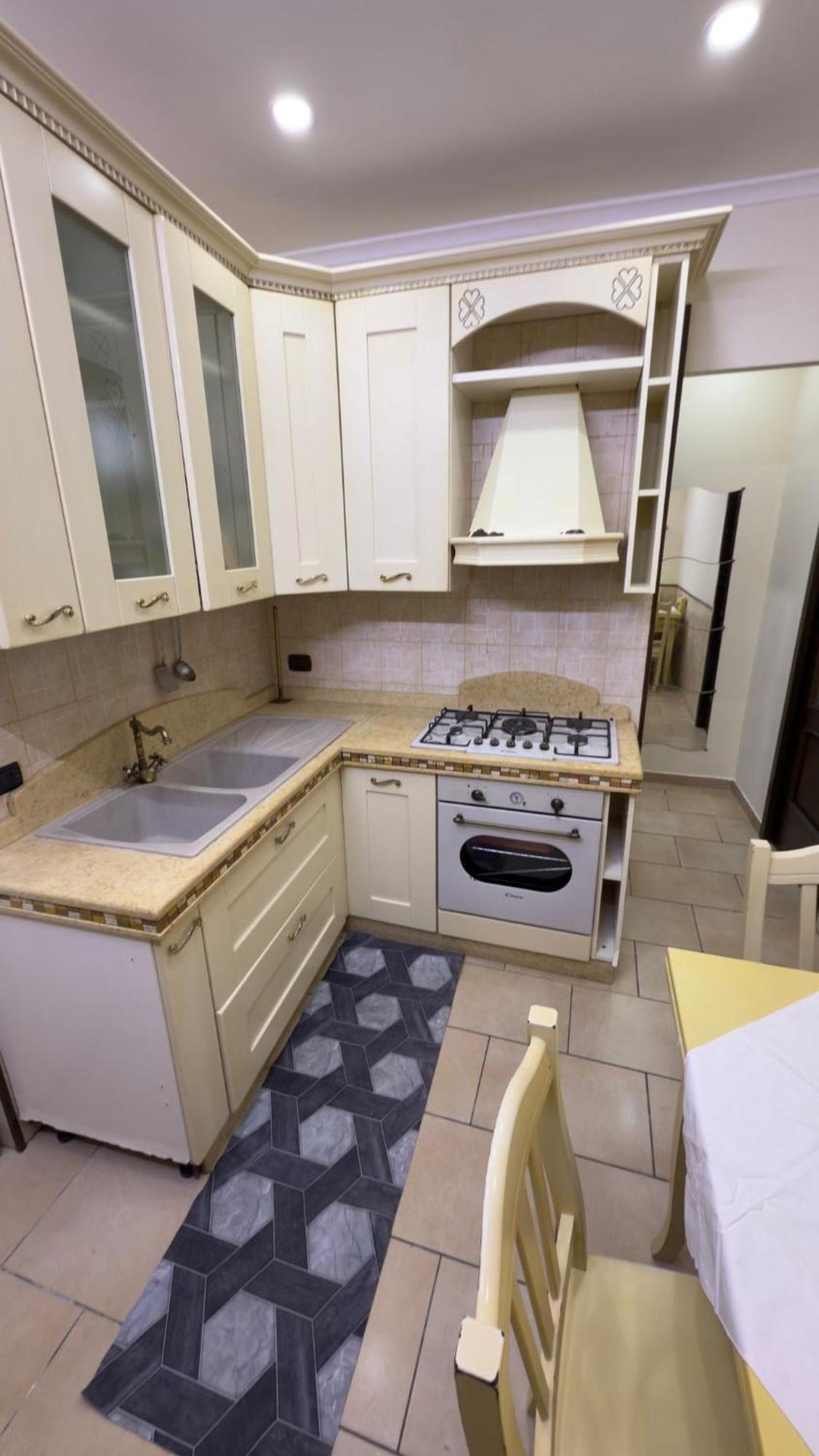 Beb Don Gennaro Bed & Breakfast เนเปิลส์ ภายนอก รูปภาพ